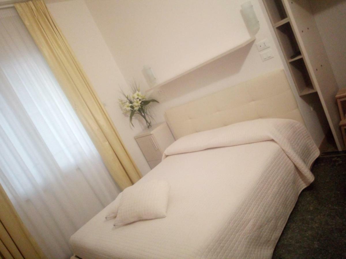 Officina Urban Sleep Bed & Breakfast San Benedetto del Tronto Dış mekan fotoğraf